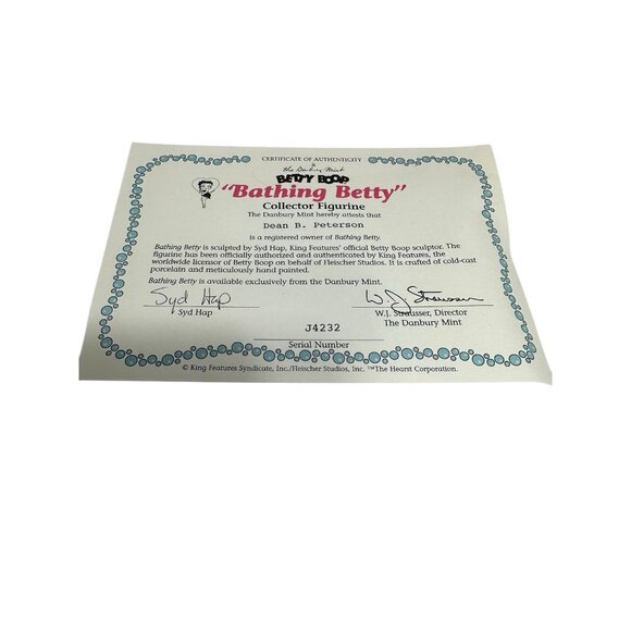 new BETTY BOOP collector figurine danbury mint BATHING BETTY - Picture 2 of 5